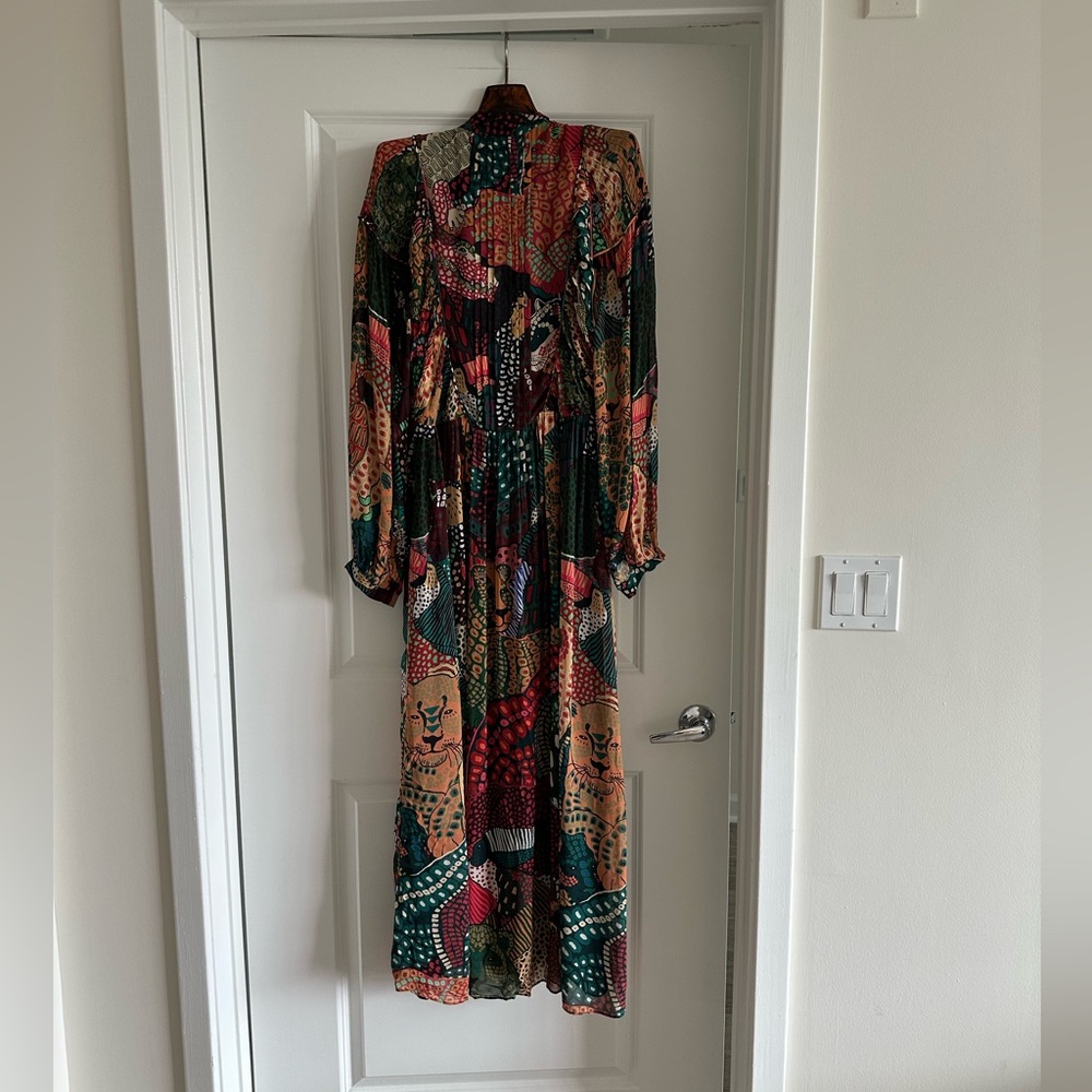 Farm Rio Fauna Mix Multicolor V Neckline Maxi Dress - Picture 9 of 11